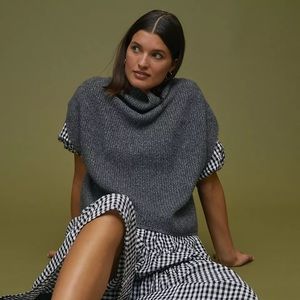 By Anthropologie Oversized Cashmere Sweater Vest in Charcoal Gray